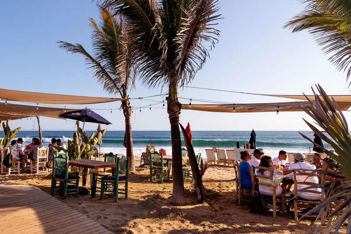 The Green Room, La Pastora · Todos Santos