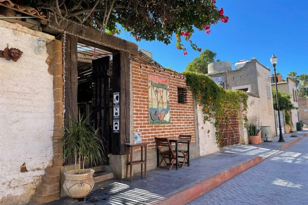 A walk through the centre, Centro · Todos Santos