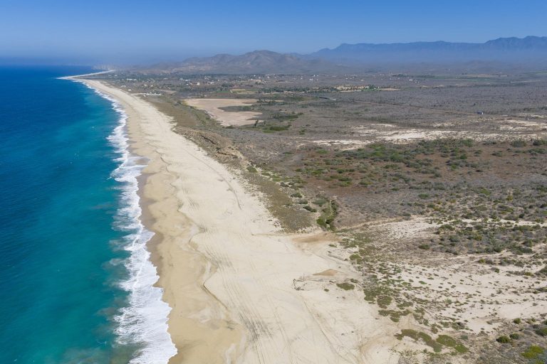 Beachfront San Jacinto Lot – photo 2