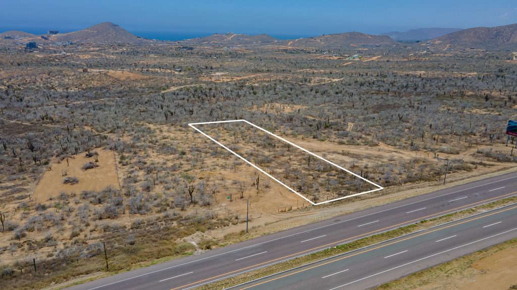 Cerritos Highway Lot – photo 1