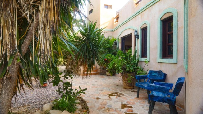 Flora del Mar Ocean View Home – photo 4