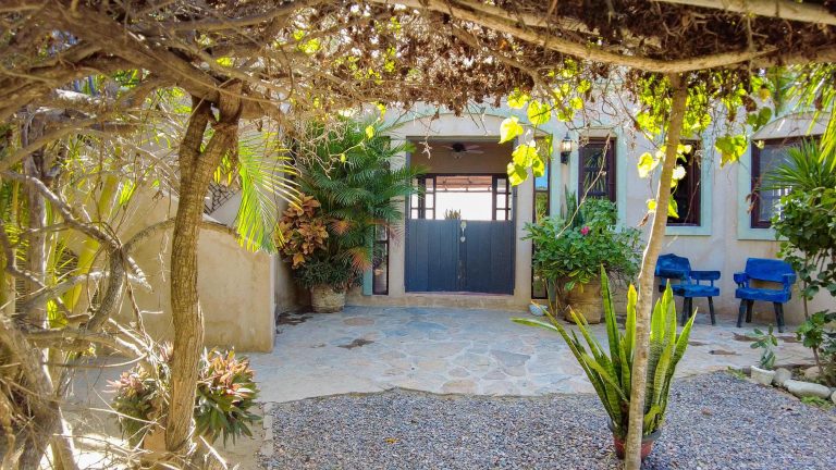 Flora del Mar Ocean View Home – photo 5