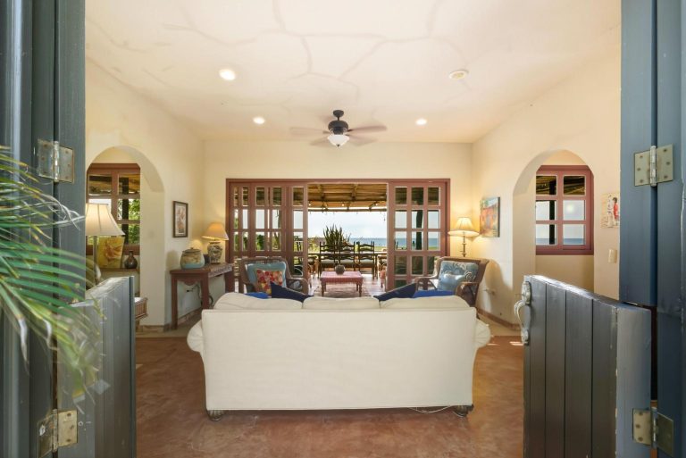 Flora del Mar Ocean View Home – photo 3