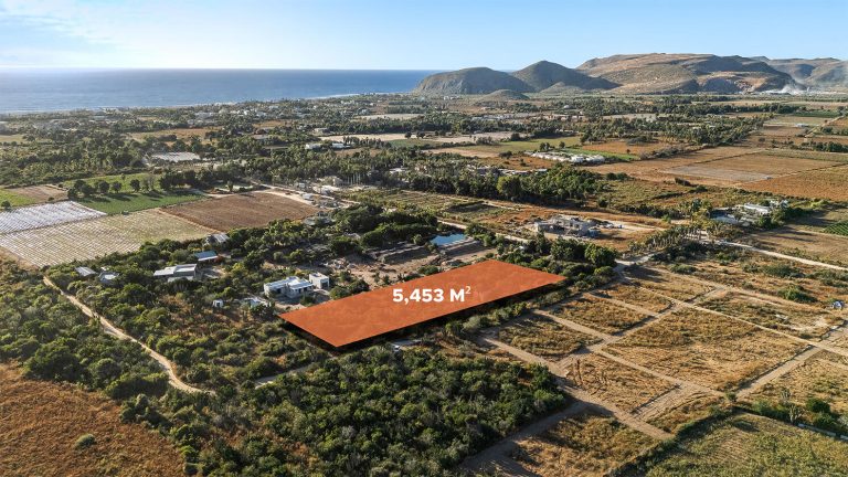 Pescadero Acreage + Structure – Land for sale in Pescadero, El Pescadero