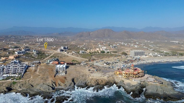 Prime Cerritos Roadfront – Land for sale in Cerritos