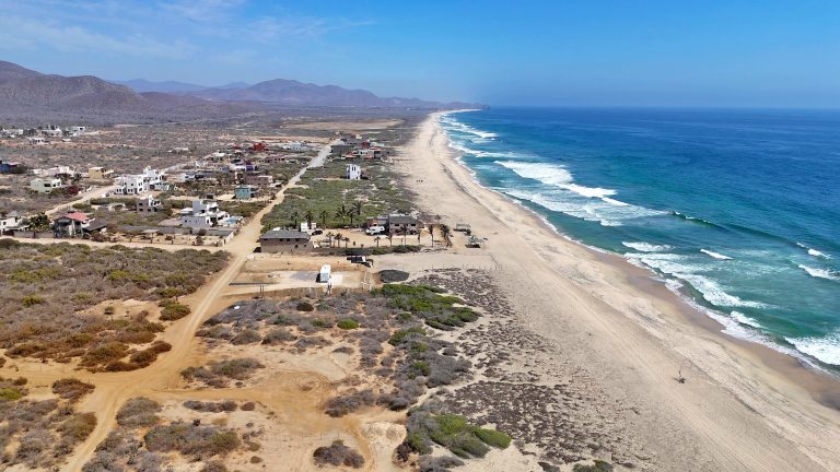 Surf In - Surf Out Lot B – photo 2