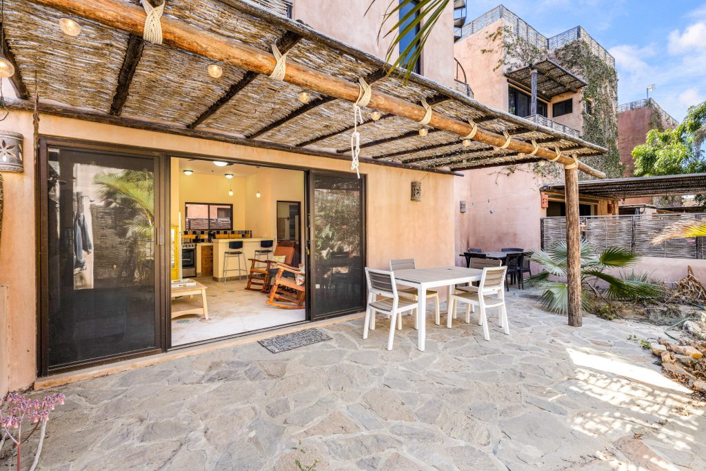 Villa de Cerritos 20 – photo 1